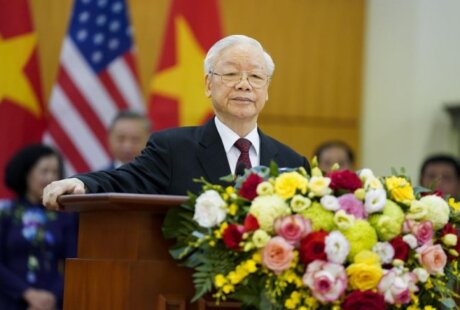 越共宣布阮富仲正接受积极治疗 由越南国家主席苏林指导越共中央工作