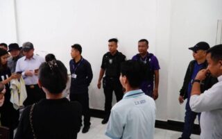 西港展开缉毒行动 17名中国人被捕