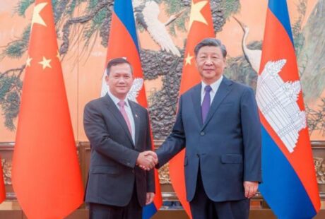 总理洪马内会见中国国家主席习近平