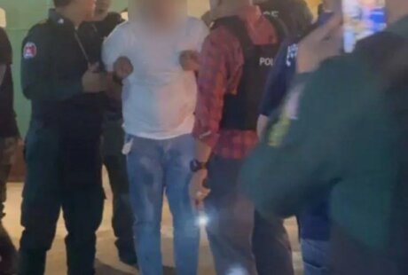 西港又有抓捕行动？两伙中国人半夜持枪互射