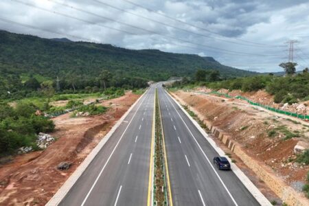 柬埔寨将筹建金边至暹粒高速公路