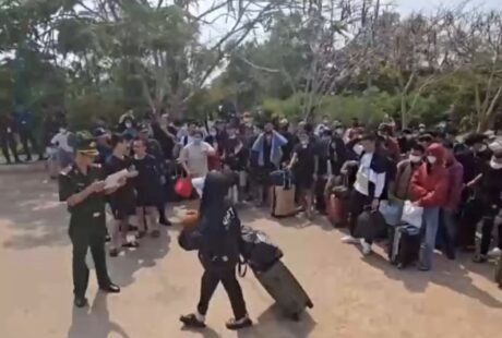 西港园区被端109名越南人和54名泰国人被驱逐