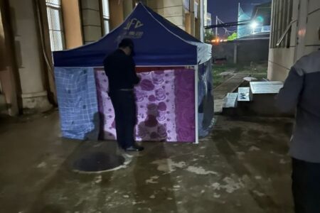木牌赌场一名男子坠楼身亡