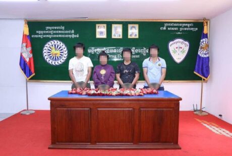 金边4名毒贩被捕 缴获10公斤毒品