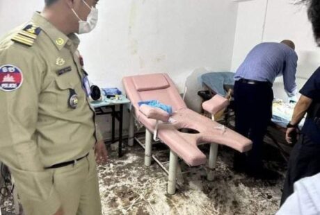 韩国女网红死亡案：事发三个月后，警方到事发诊所收集线索