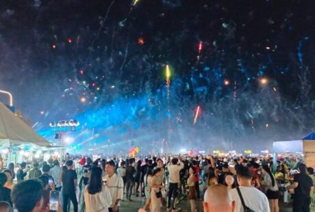 西港荣登“年度最佳跨年倒计时城市”宝座