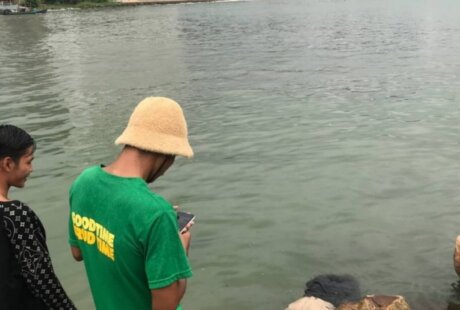 西港海边发现一具无名浮尸