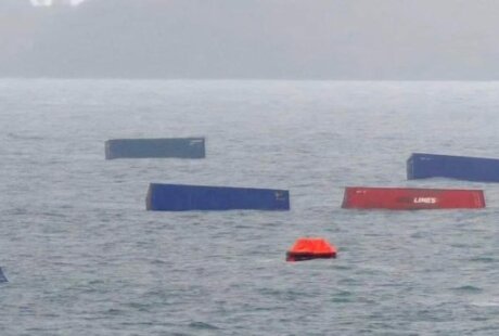 一艘泰国船只在西港海域沉没