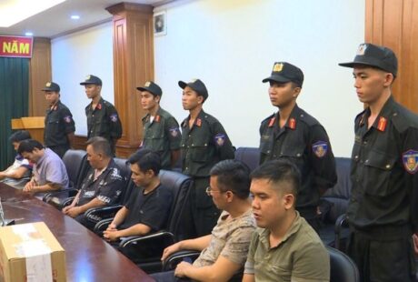 老板在柬 越南捣毁12亿美元网赌团伙