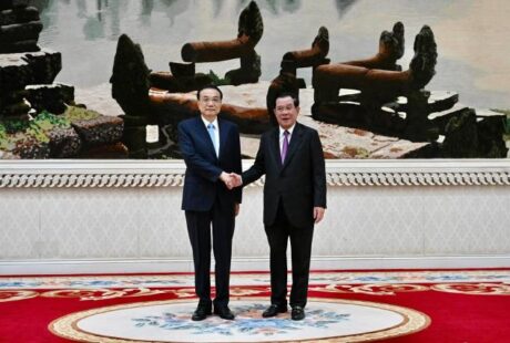 中国将向柬埔寨提供2亿人民币援助与2亿美元贷款