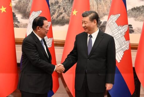 中国将援助柬埔寨3亿人民币