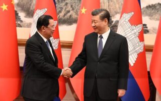 洪森和儿子拜会中国国家主席习近平