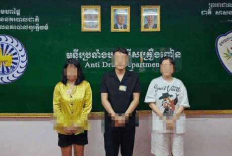 警方突查金边KTV 3中国人涉毒被捕