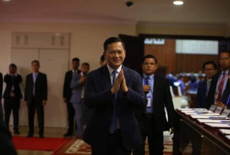 时隔38年迎来新总理 柬埔寨变了吗？