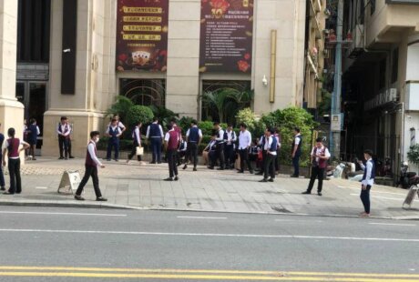 西港丽豪赌场员工罢工 集体示威讨薪