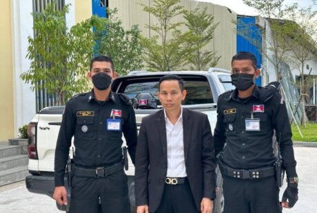 诈骗1亿美金 富豪被剥夺勋爵称号
